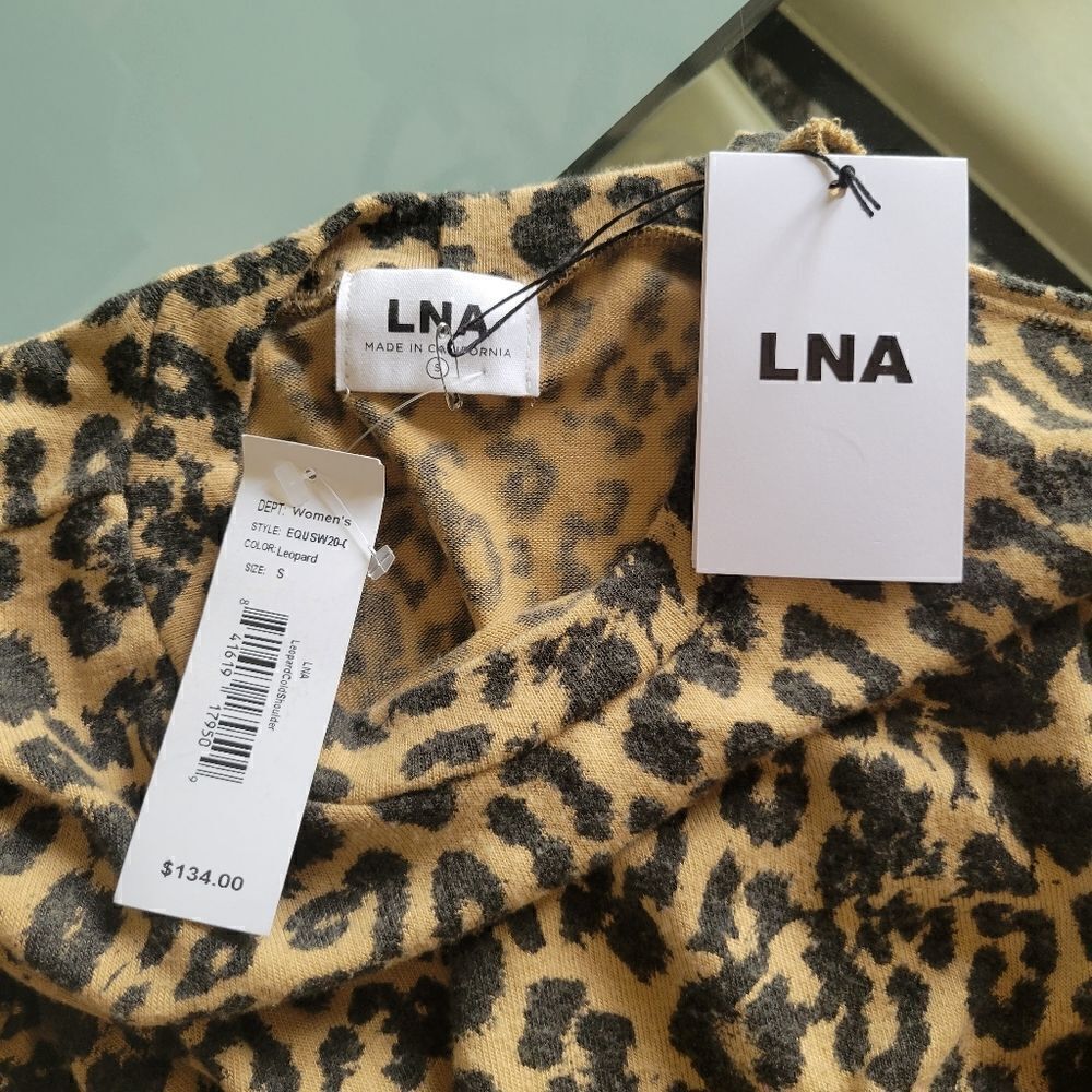 NEW LNA Leopard Cold shoulder Top Shirt size S - Picture 6 of 10